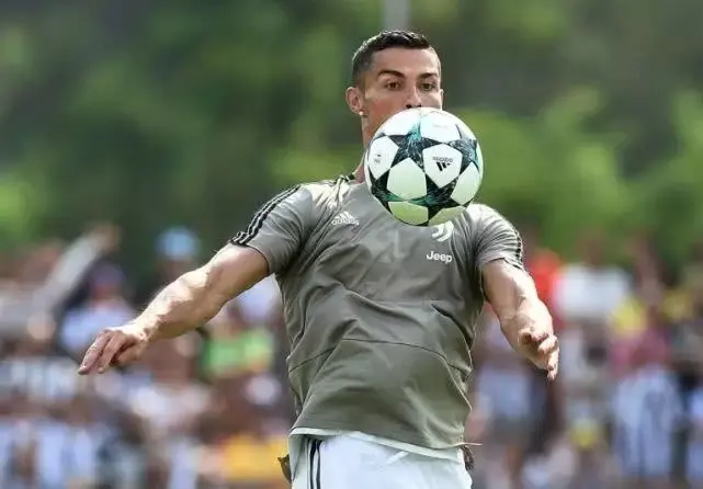 九游娱乐官网-赛地聚焦——意大利杯赛前热度飙升；上海海港复出首秀；更衣室稳定；数据趋势出现新变化-九游娱乐官网